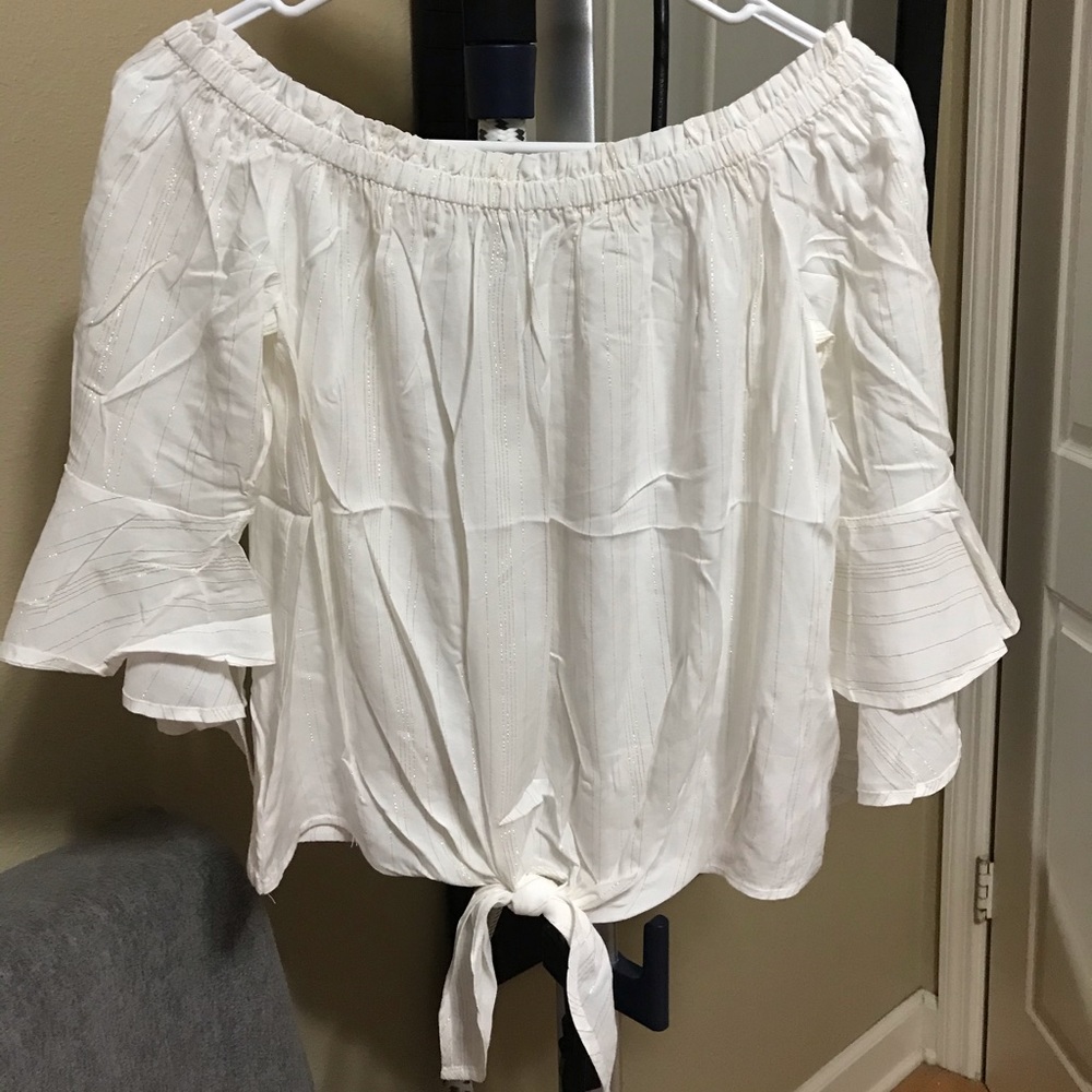 SALE 75% Off Express off shoulder top